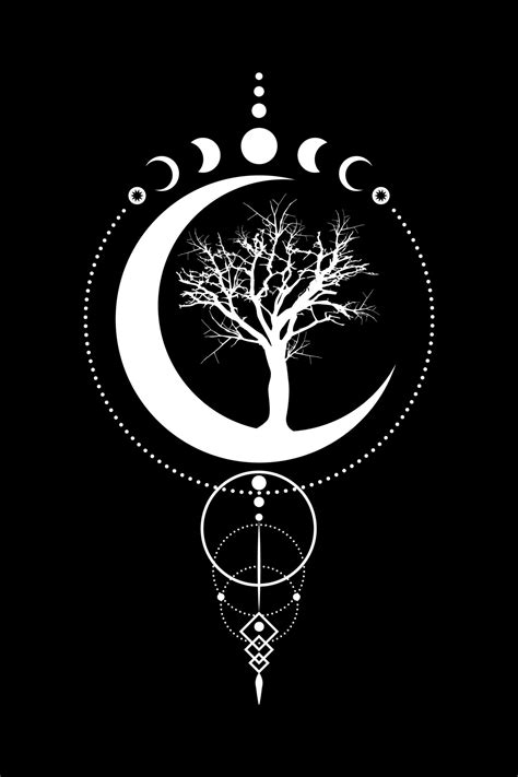The Role of Moon Symbols in Wiccan Divination